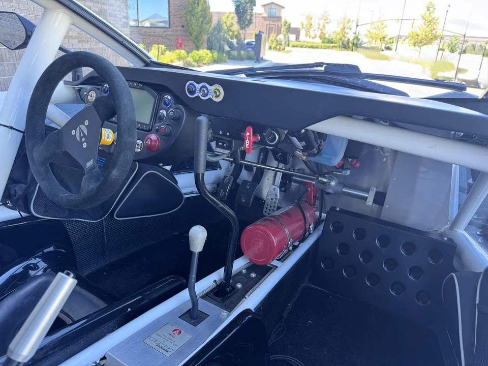 2018 Ariel - Image 28 of 31