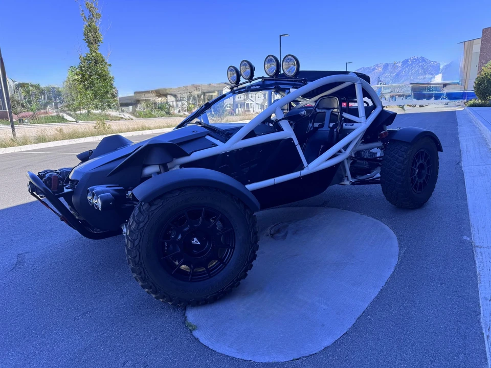 2018 Ariel - Image 4 of 31