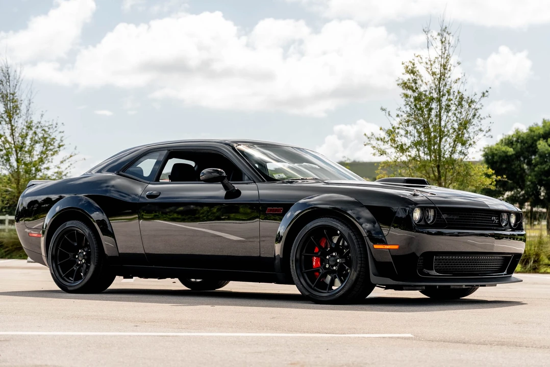 2023 Dodge Challenger SRT8 & 392 3rd Gen - Image 5 of 31