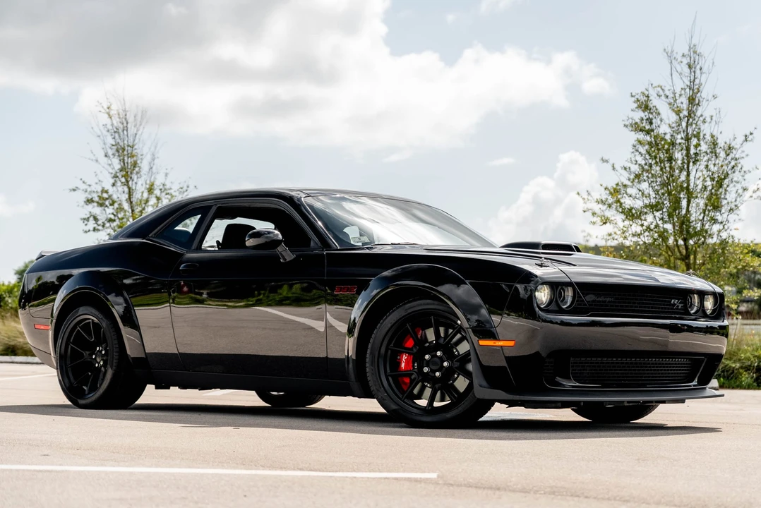2023 Dodge Challenger SRT8 & 392 3rd Gen - Image 4 of 31