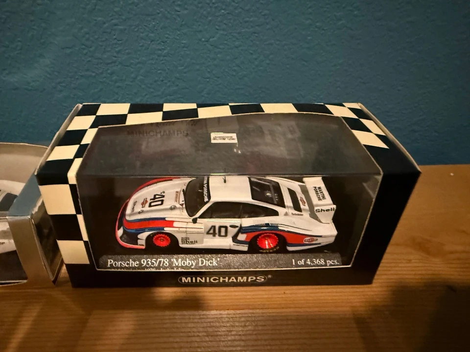 Parts & Memorabilia Scale Models - Image 3 of 9