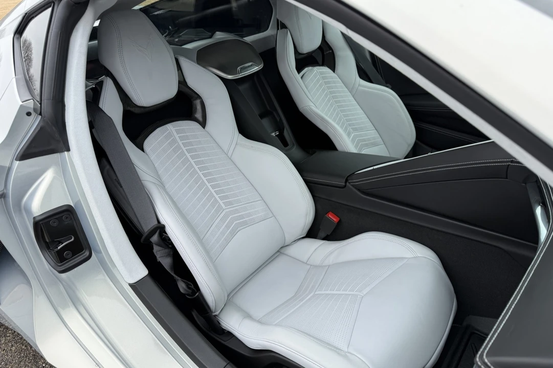 2021 Chevrolet Corvette C8 - Image 4 of 8