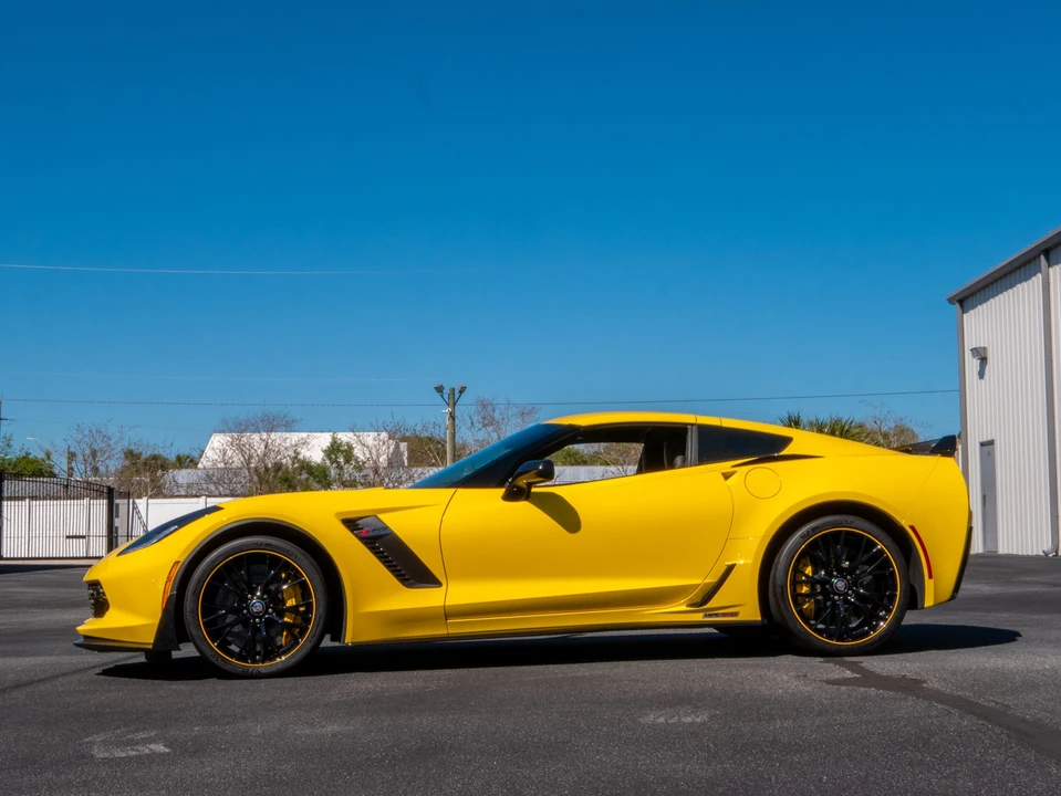 2016 Chevrolet Corvette C7 Z06 - Image 28 of 31