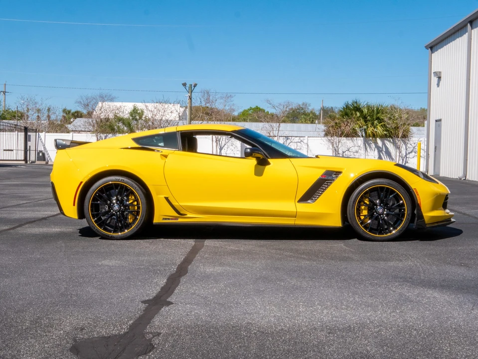 2016 Chevrolet Corvette C7 Z06 - Image 23 of 31