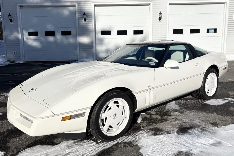 1988 Chevrolet Corvette C4 - Image 1 of 9
