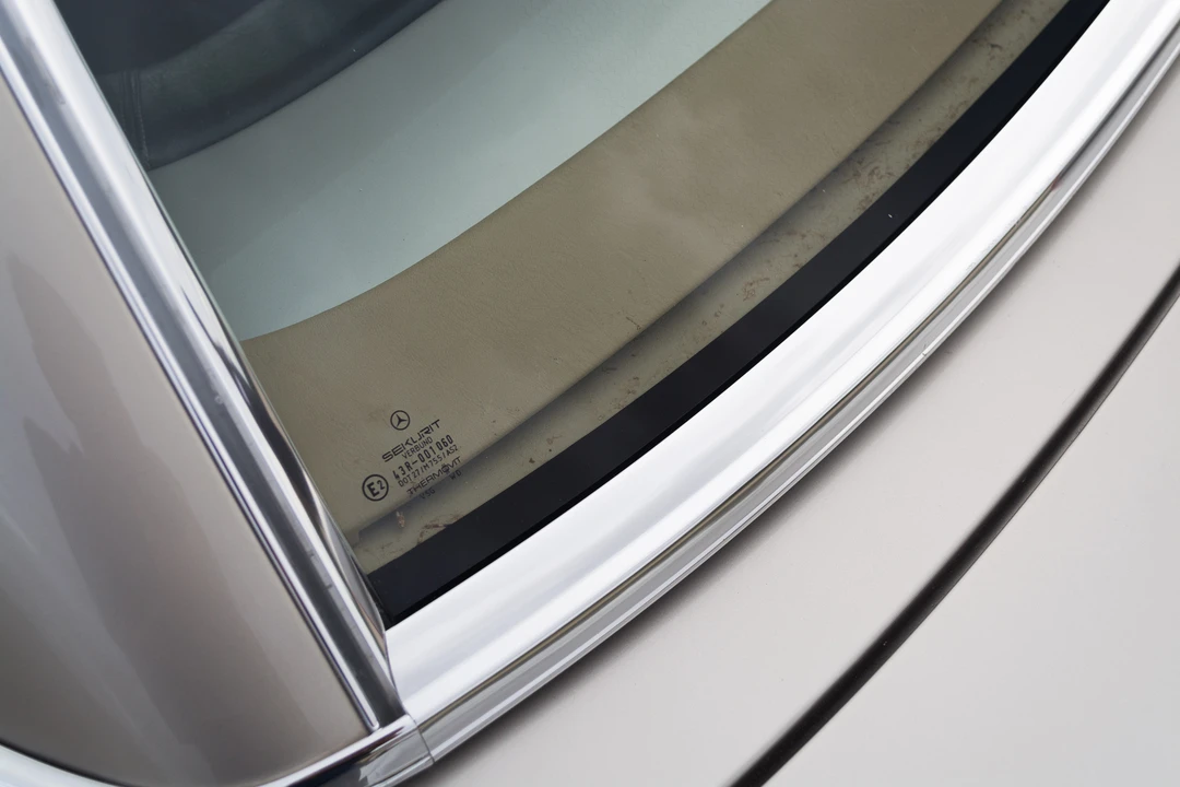 1987 Mercedes-Benz R107 SL-Class - Image 18 of 31