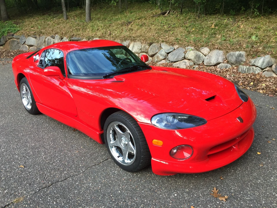 1998 Dodge Viper GTS 2nd Gen - Image 2 of 31