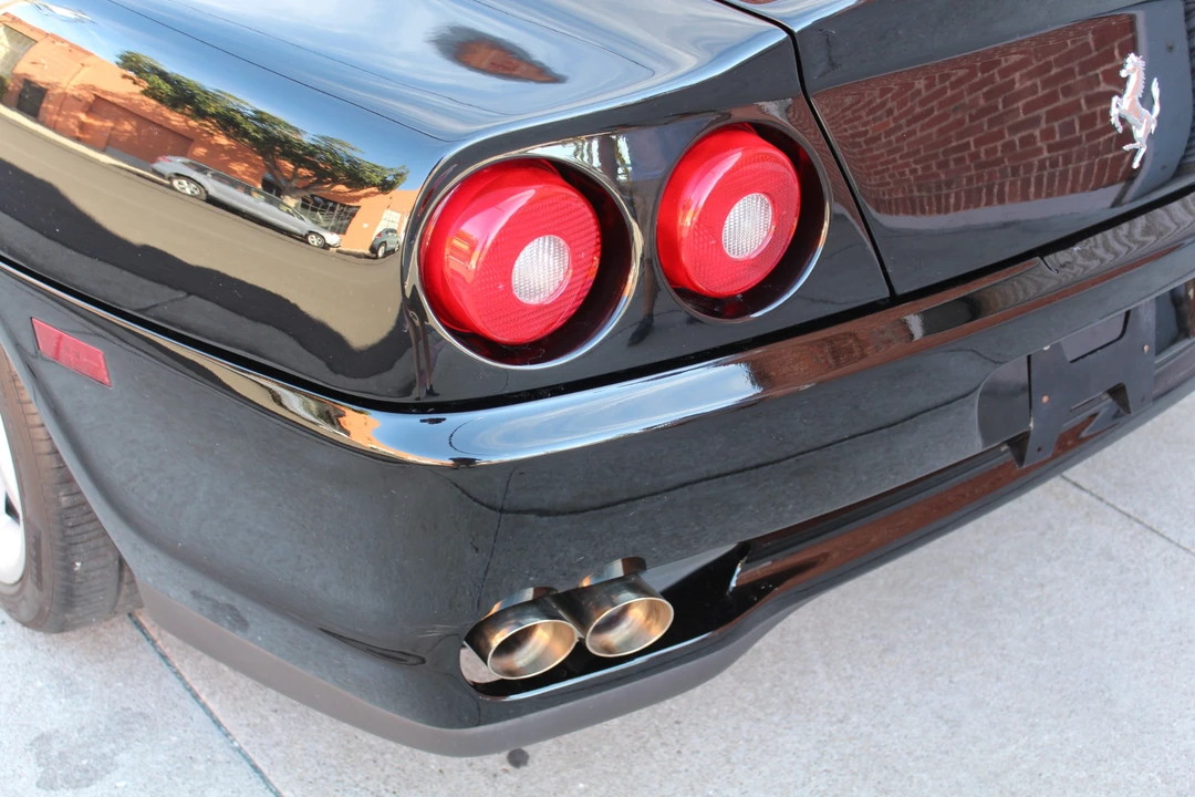 1998 Ferrari 550 Maranello - Image 19 of 31