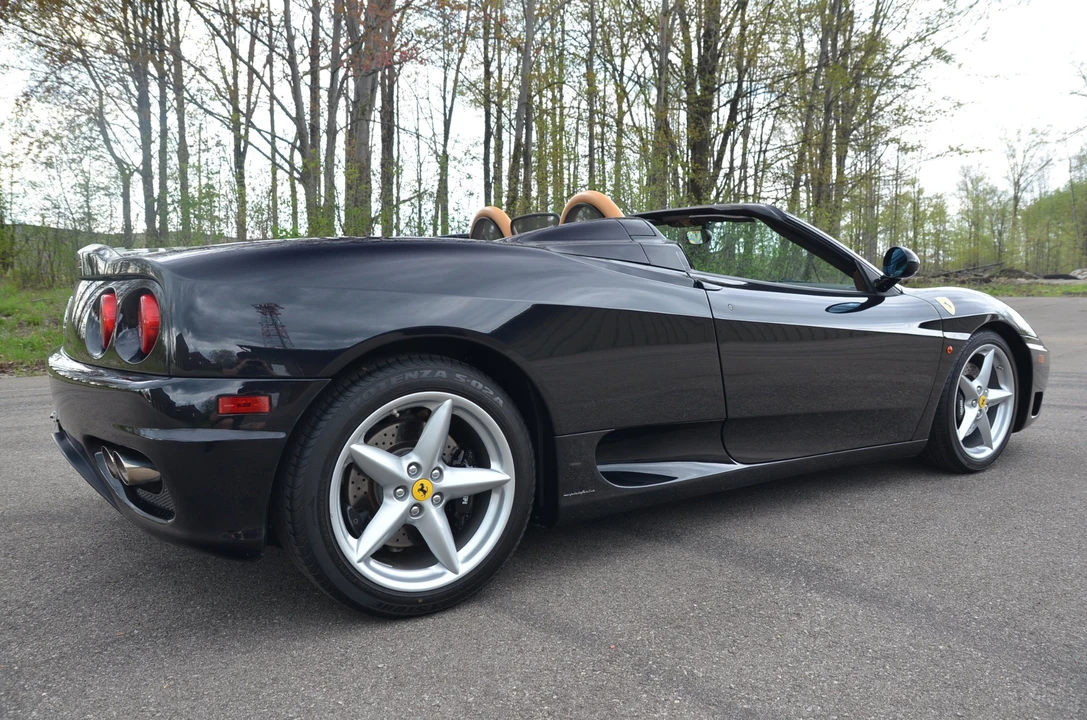 2001 Ferrari 360 Spider - Image 8 of 31