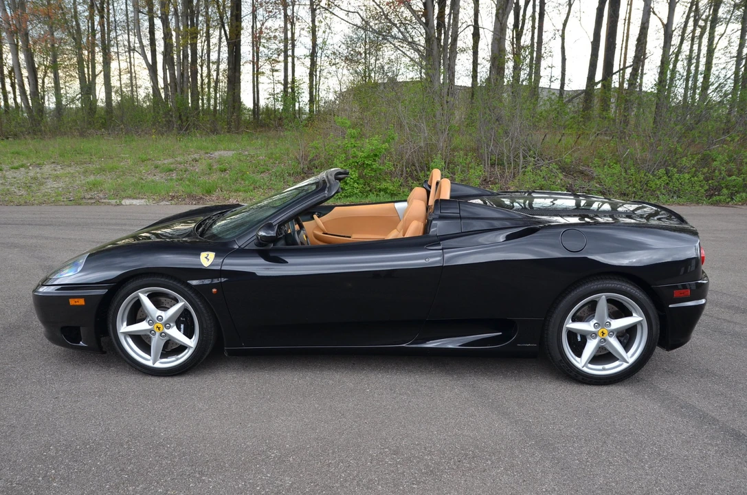 2001 Ferrari 360 Spider - Image 11 of 31