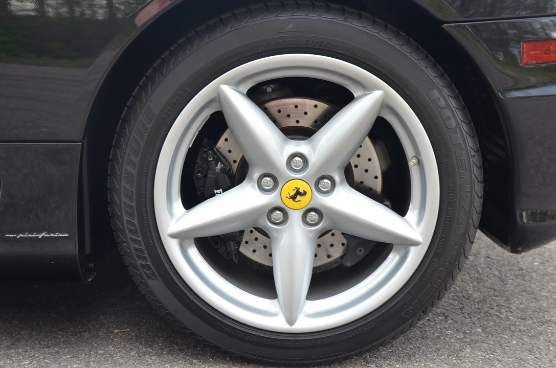 2001 Ferrari 360 Spider - Image 22 of 31