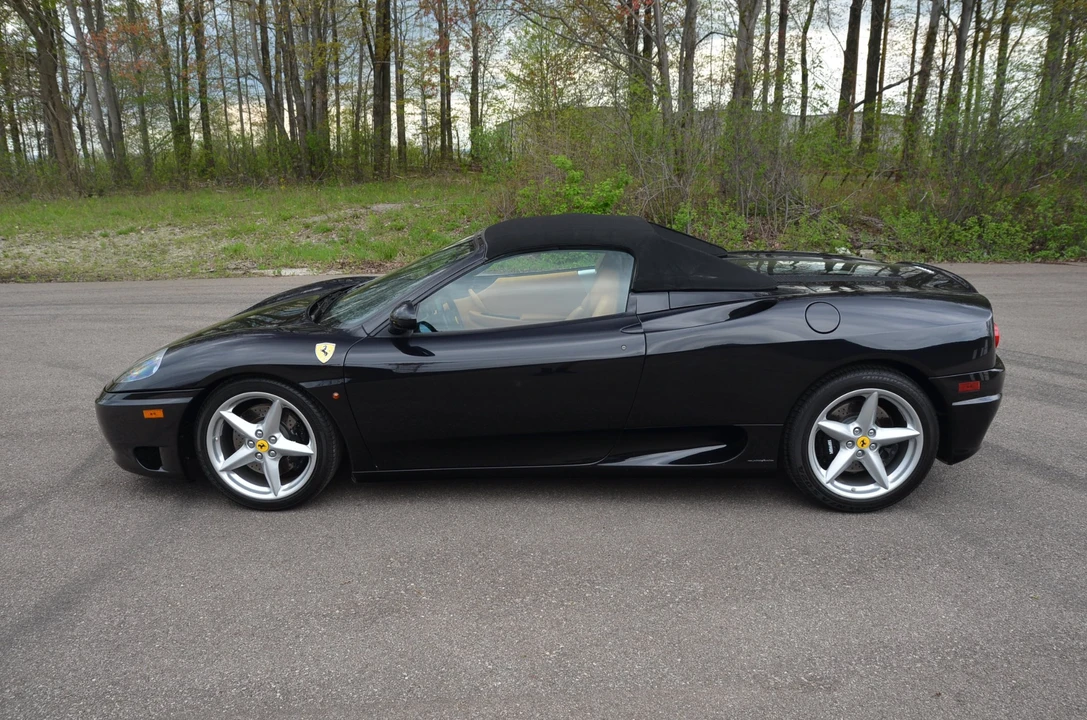 2001 Ferrari 360 Spider - Image 12 of 31
