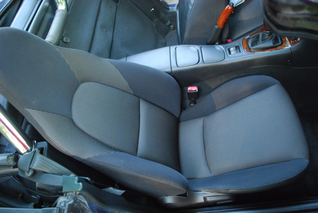 2001 Mazda NB MX-5 Miata - Image 25 of 31