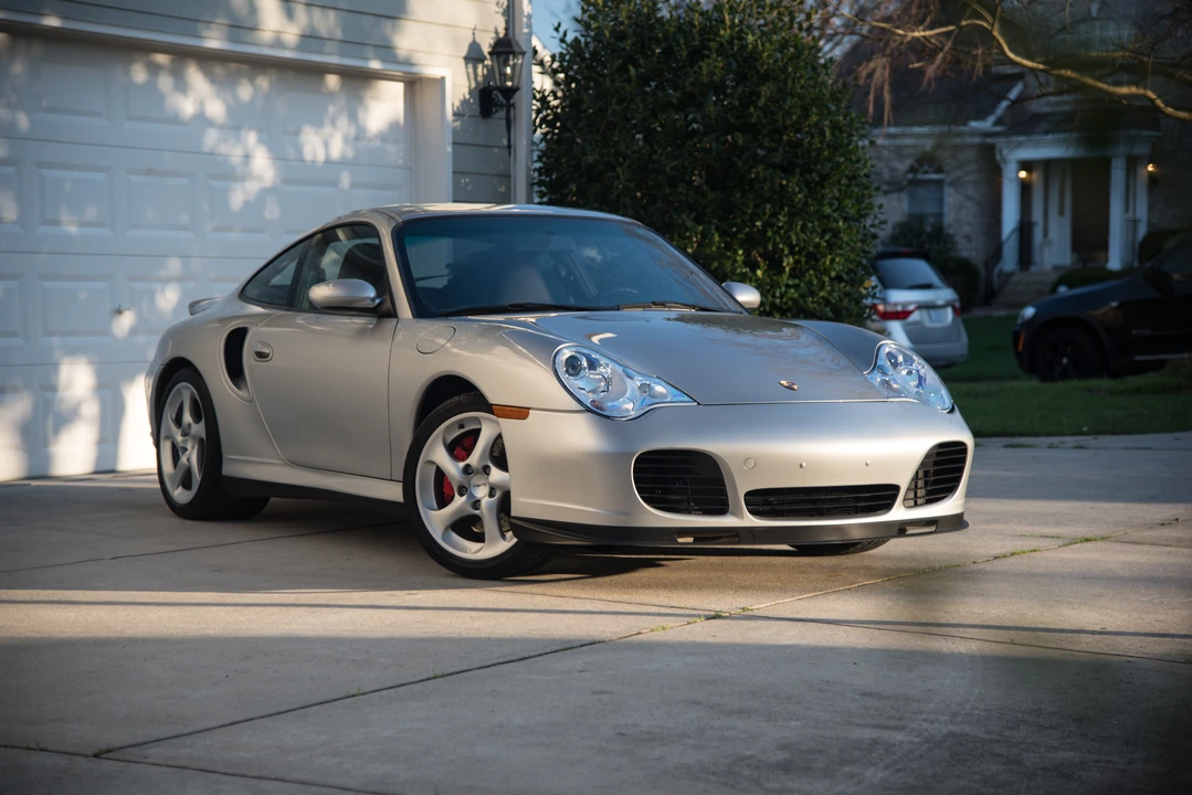 2001 Porsche 996 Turbo - Image 10 of 31