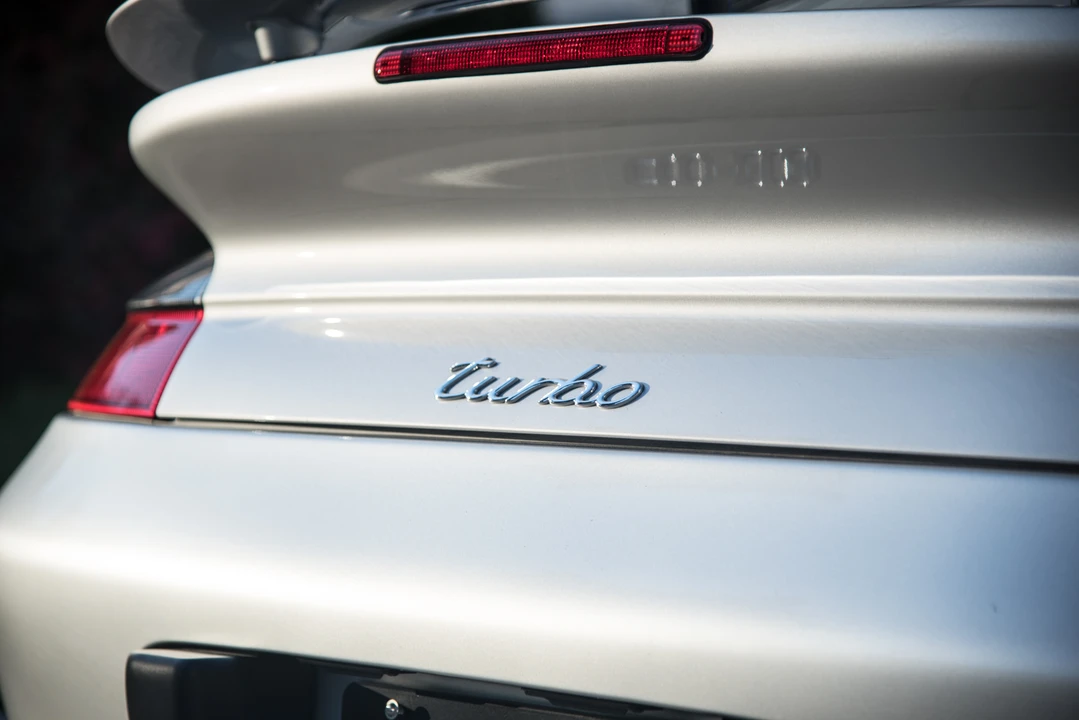 2001 Porsche 996 Turbo - Image 25 of 31