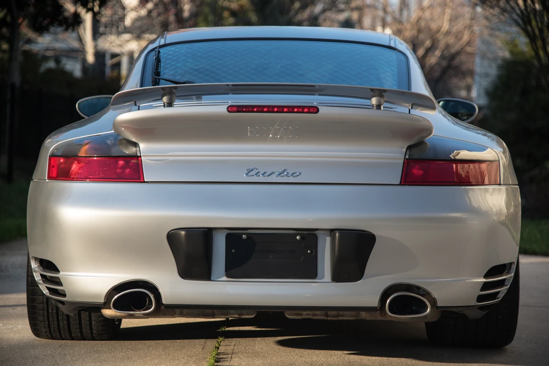 2001 Porsche 996 Turbo - Image 6 of 31