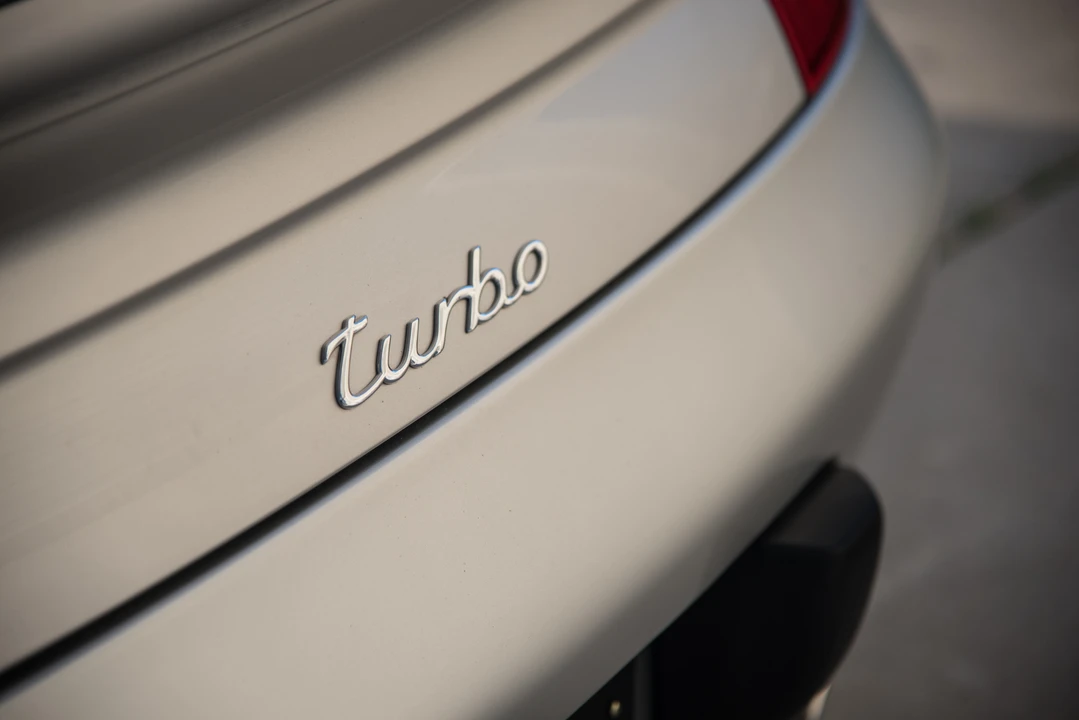 2001 Porsche 996 Turbo - Image 22 of 31