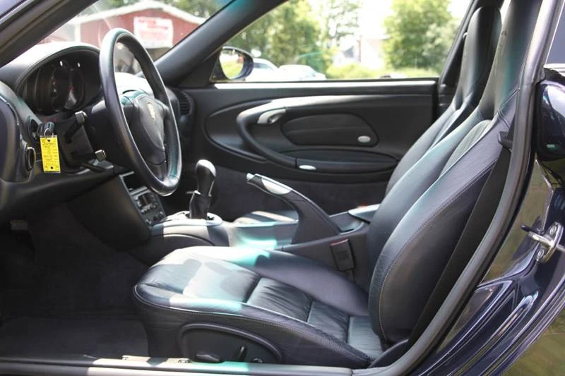 2002 Porsche 996 Turbo - Image 25 of 31