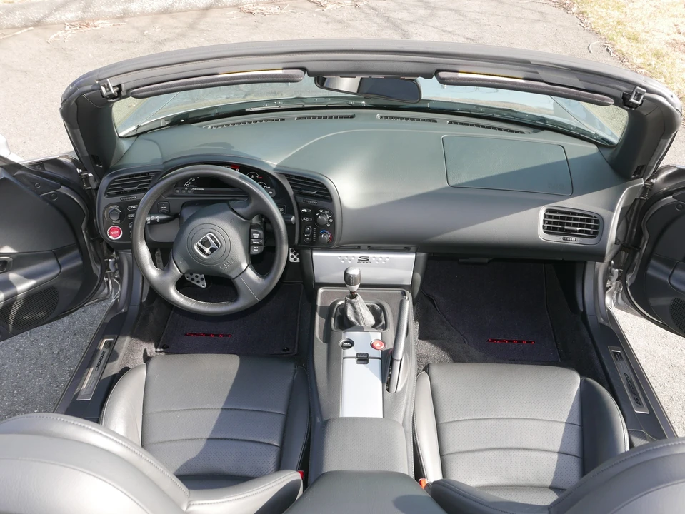 2004 Honda AP2 S2000 - Image 21 of 31