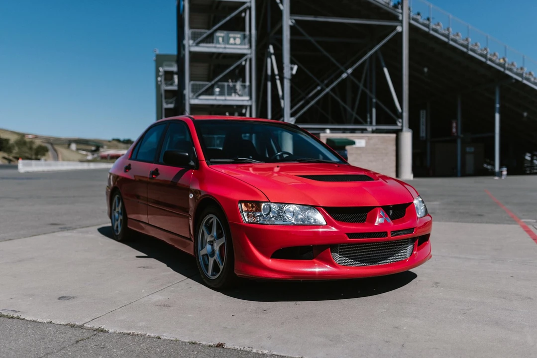 2005 Mitsubishi Lancer Evolution VIII 7th Gen - Image 2 of 31