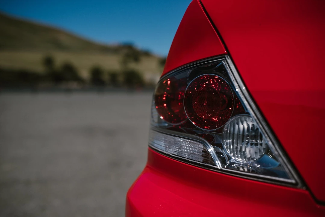2005 Mitsubishi Lancer Evolution VIII 7th Gen - Image 14 of 31