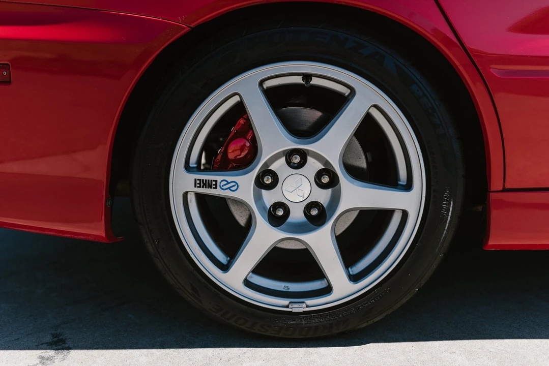 2005 Mitsubishi Lancer Evolution VIII 7th Gen - Image 26 of 31