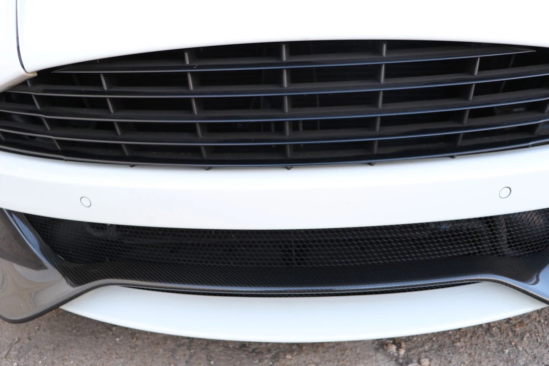 2015 Aston Martin Vanquish 2nd Gen - Image 27 of 31