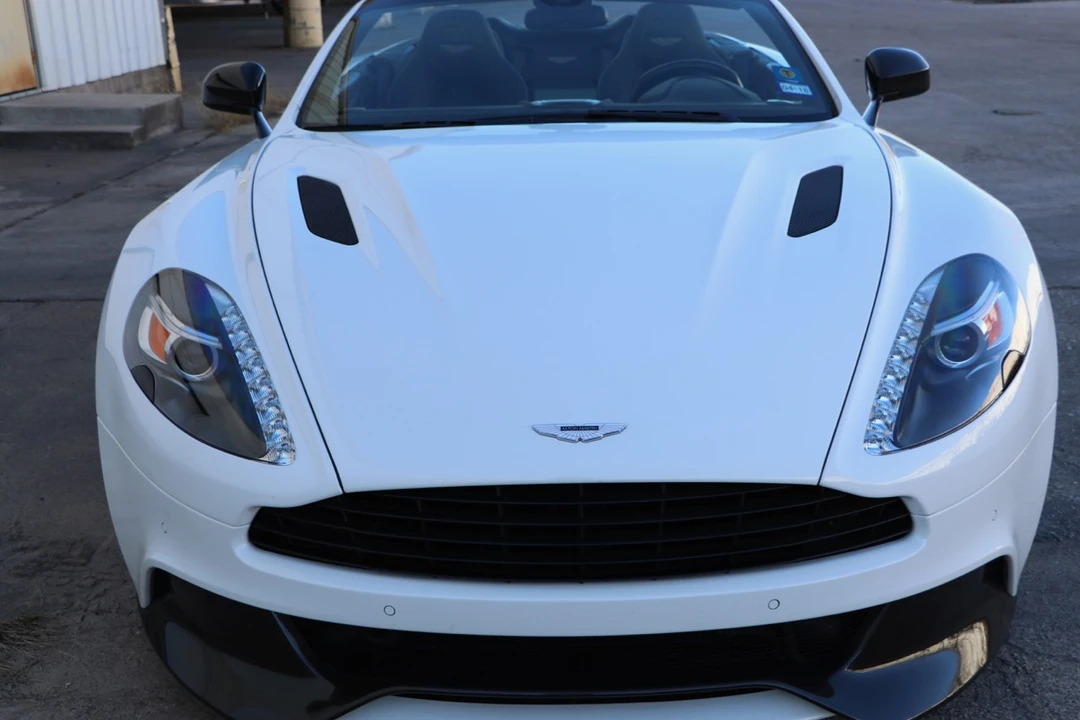 2015 Aston Martin Vanquish 2nd Gen - Image 9 of 31