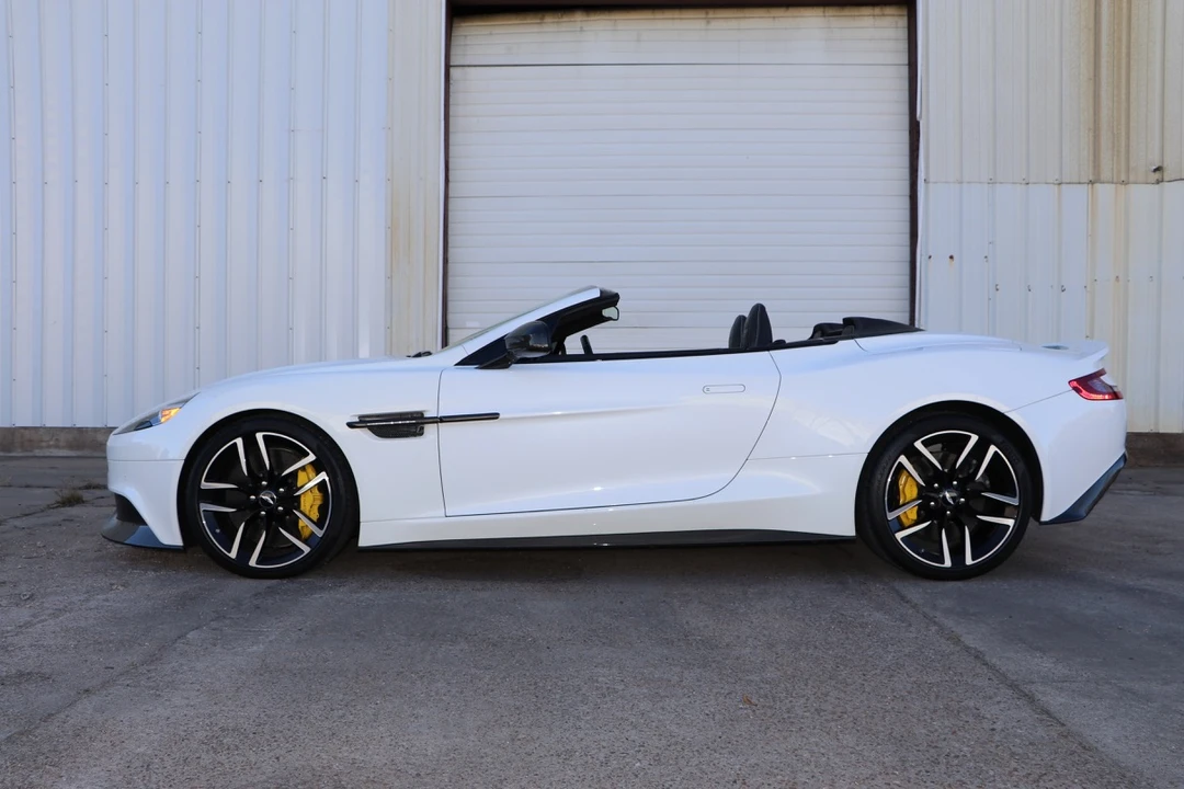 2015 Aston Martin Vanquish 2nd Gen - Image 6 of 31