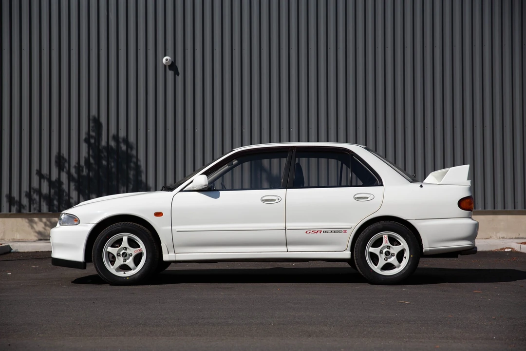 1994 Mitsubishi Lancer Evolution II 5th Gen - Image 6 of 31