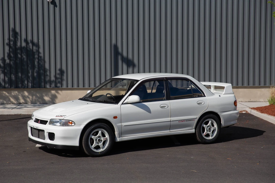 1994 Mitsubishi Lancer Evolution II 5th Gen - Image 5 of 31