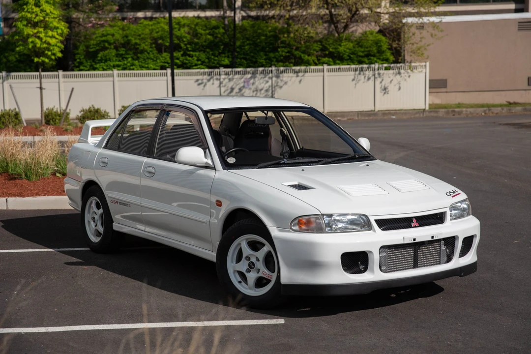 1994 Mitsubishi Lancer Evolution II 5th Gen - Image 2 of 31