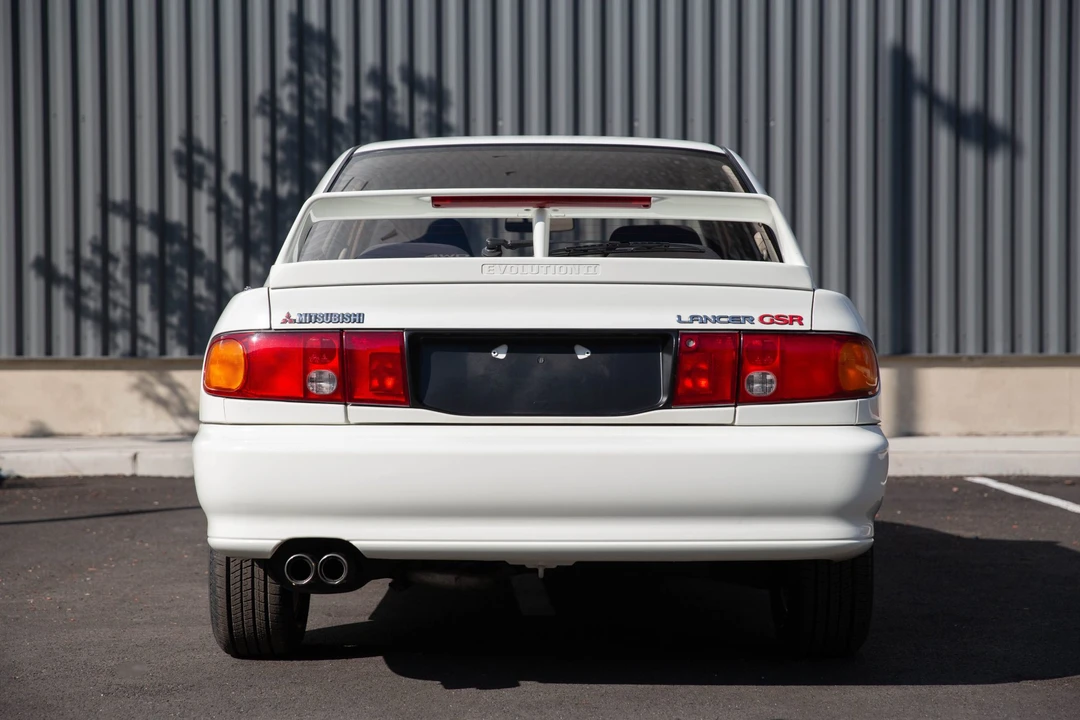 1994 Mitsubishi Lancer Evolution II 5th Gen - Image 9 of 31