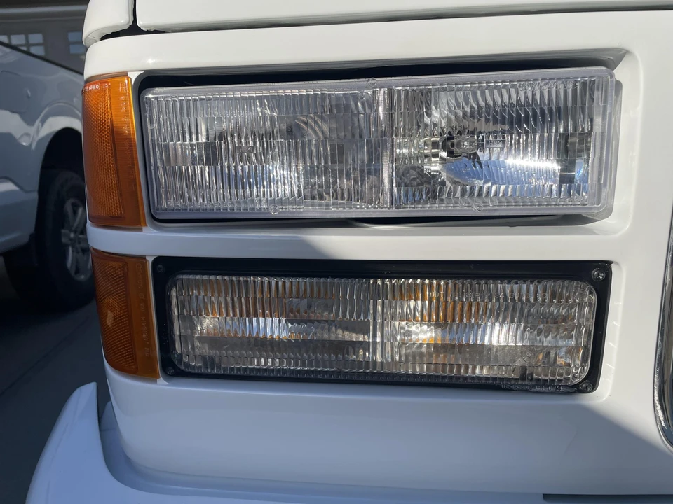 1998 GMC Sierra 1st Gen - Image 14 of 31