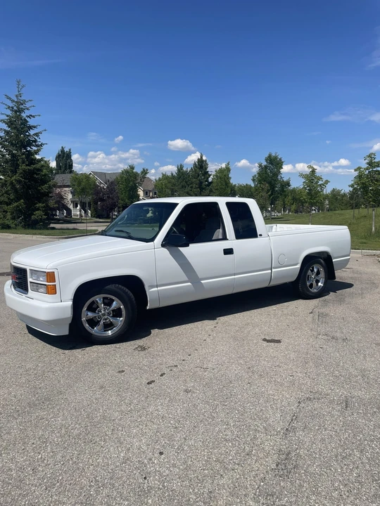 1998 GMC Sierra 1st Gen - Image 2 of 31