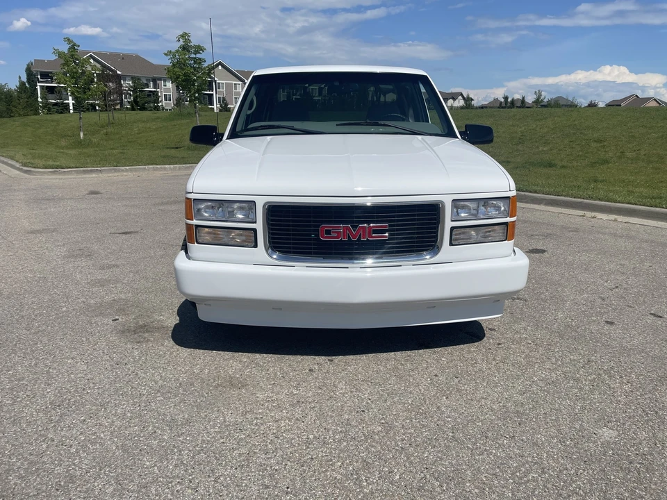 1998 GMC Sierra 1st Gen - Image 4 of 31