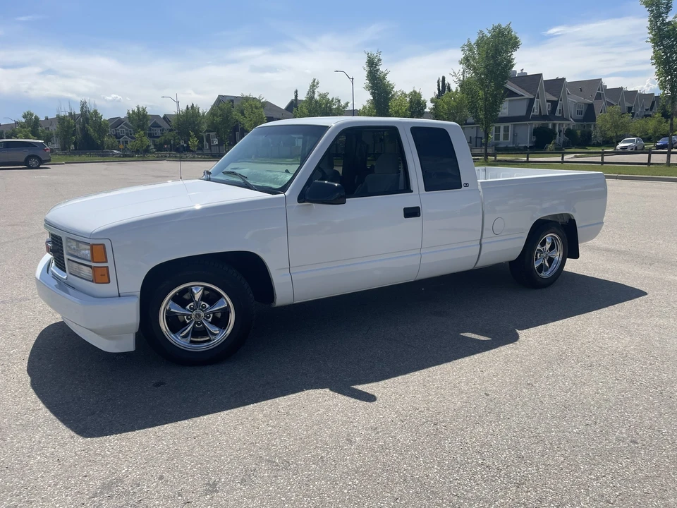 1998 GMC Sierra 1st Gen - Image 3 of 31