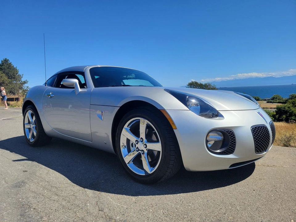 2009 Pontiac Solstice GXP - Image 10 of 31