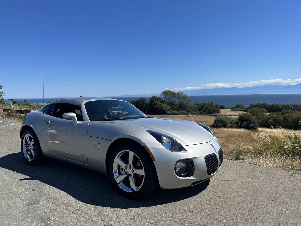 2009 Pontiac Solstice GXP - Image 9 of 31