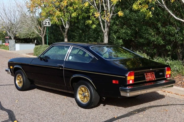 1976 Chevrolet Vega - Image 2 of 8