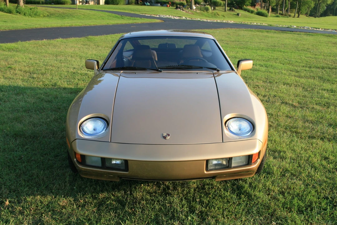 1980 Porsche 928 S - Image 16 of 31