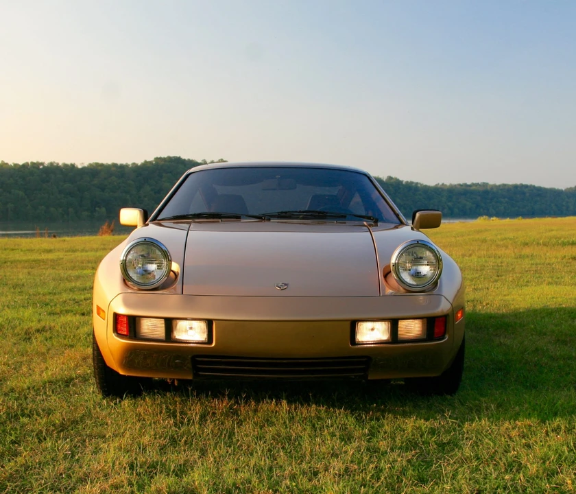 1980 Porsche 928 S - Image 15 of 31