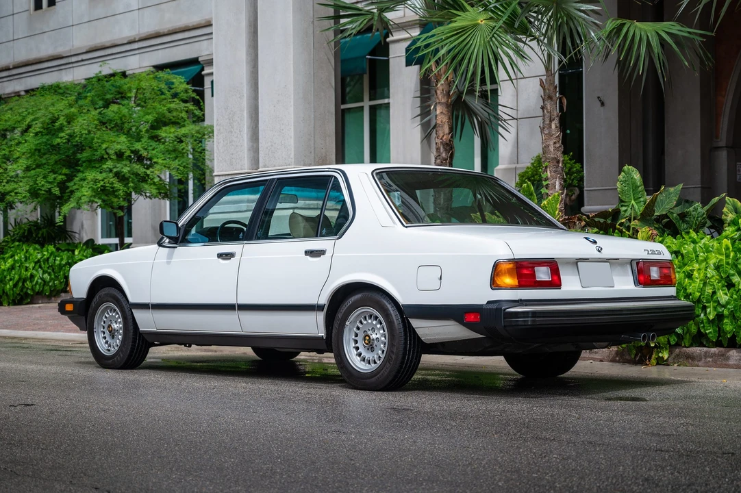1983 BMW E23 7 Series - Image 5 of 31