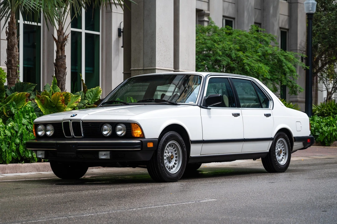 1983 BMW E23 7 Series - Image 2 of 31