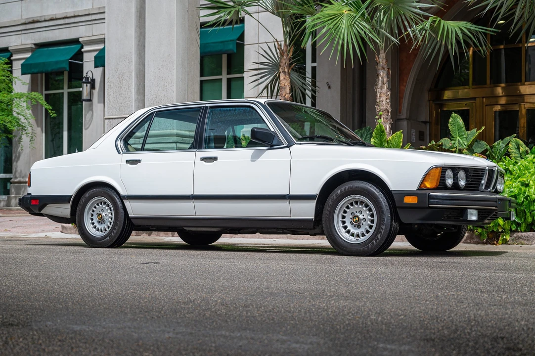 1983 BMW E23 7 Series - Image 9 of 31