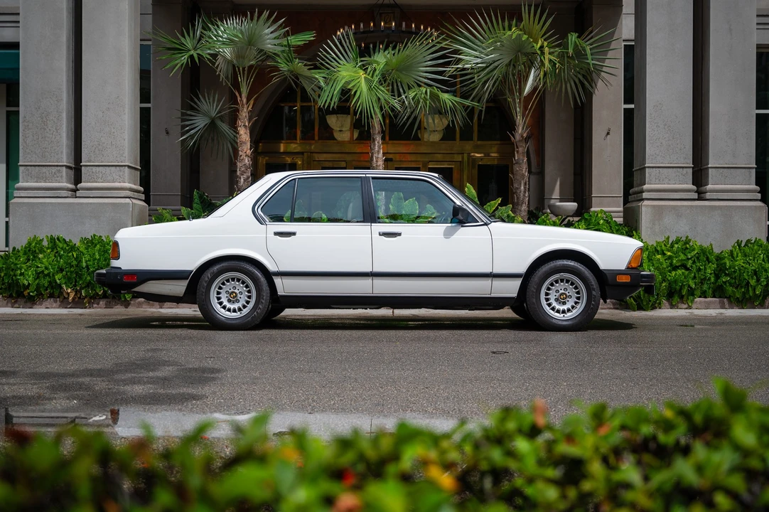 1983 BMW E23 7 Series - Image 8 of 31