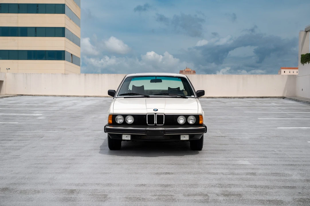 1983 BMW E23 7 Series - Image 11 of 31