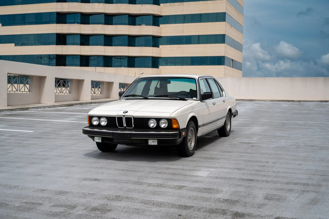 1983 BMW E23 7 Series - Image 13 of 31