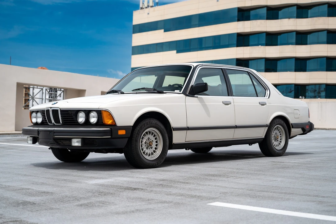 1983 BMW E23 7 Series - Image 16 of 31