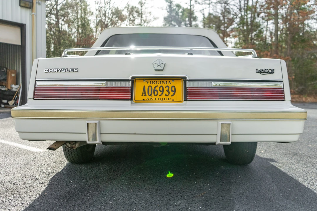 1983 Chrysler LeBaron - Image 7 of 31